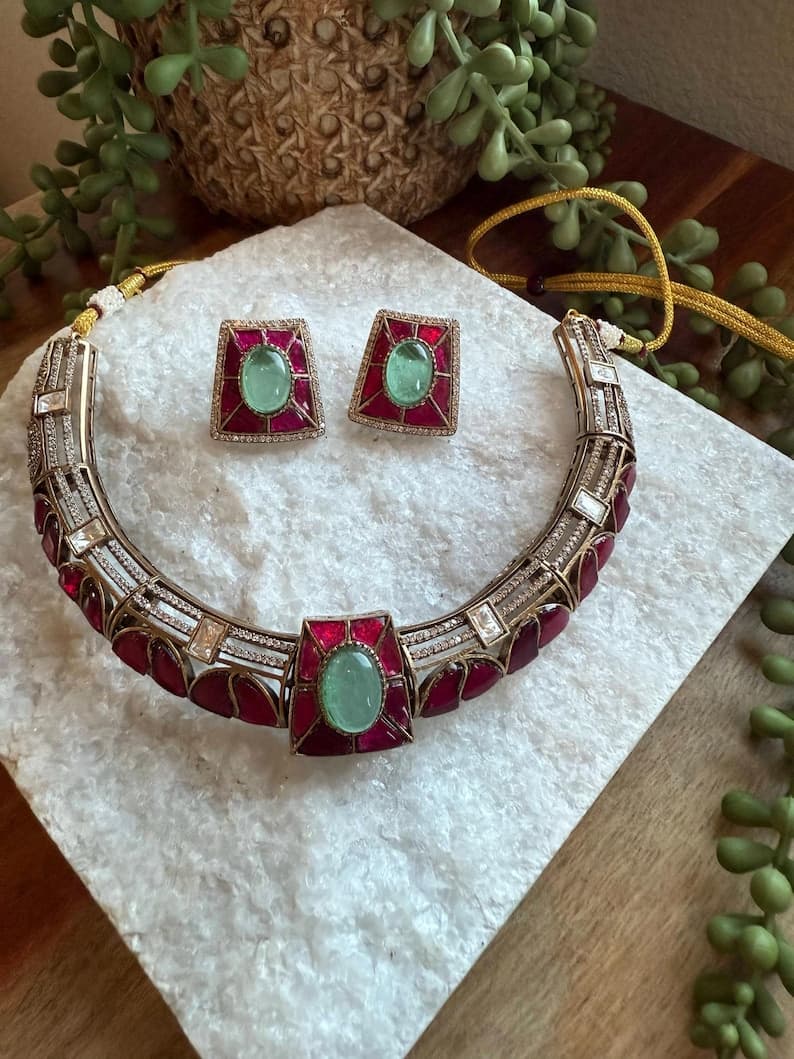 Enamel Choker Set
