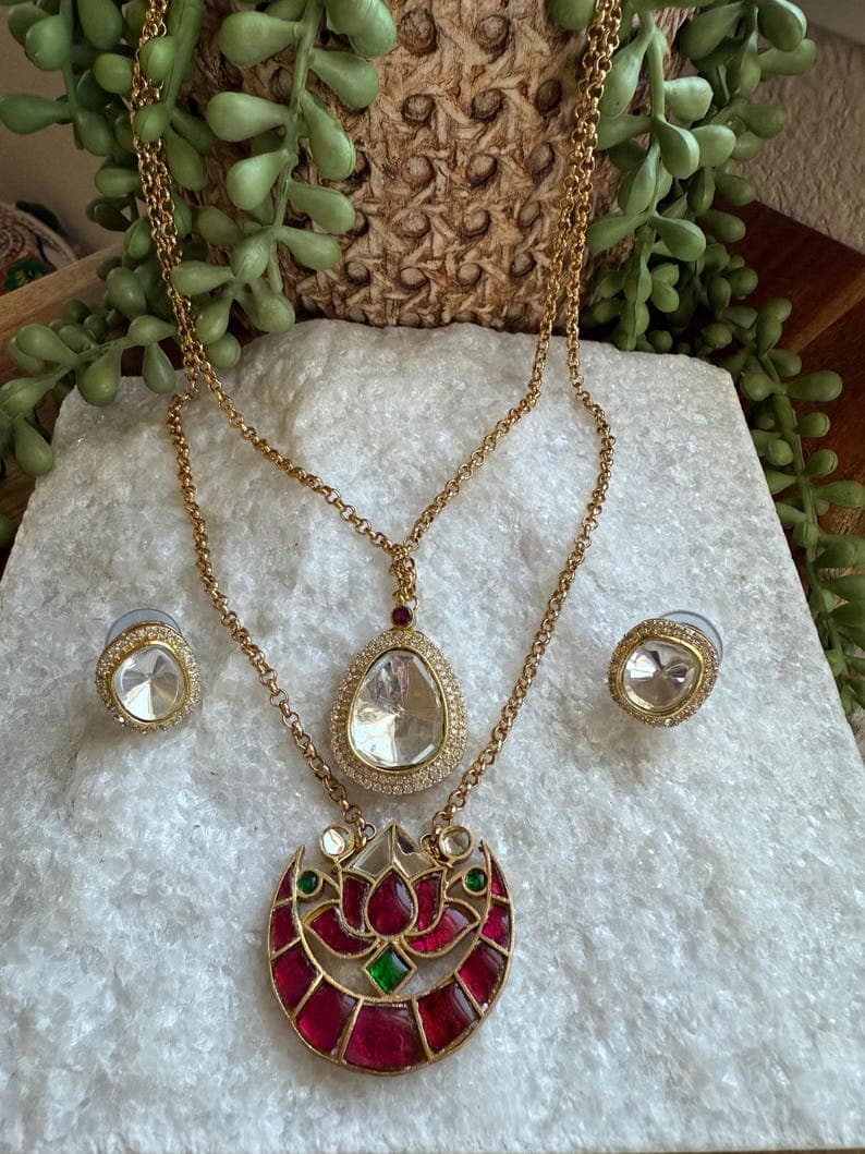 Moissanite Teardrop Lotus Pendant Set