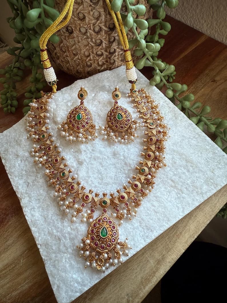 Dainty Temple Necklace Set - Image 1