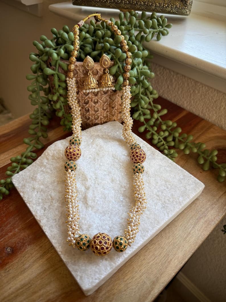 Pearl Beaded Indian Necklace Set - Image 1