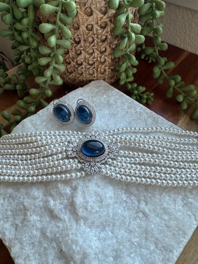 Pearl Choker Necklace Set - Image 1