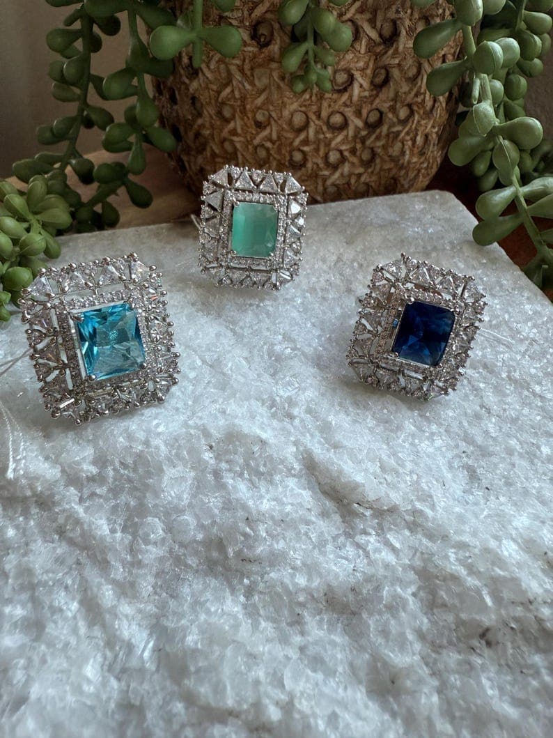 Large Crystal Statement Rings