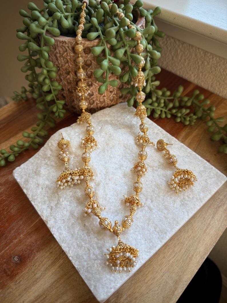 Gold Temple Jhumki Necklace Set - Image 1