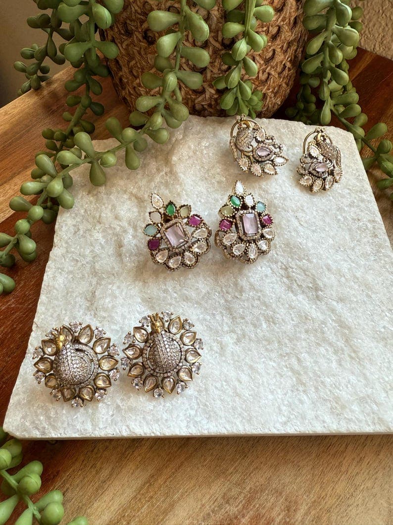 Peacock & Multicolor Kundan Stud Earrings - Image 1